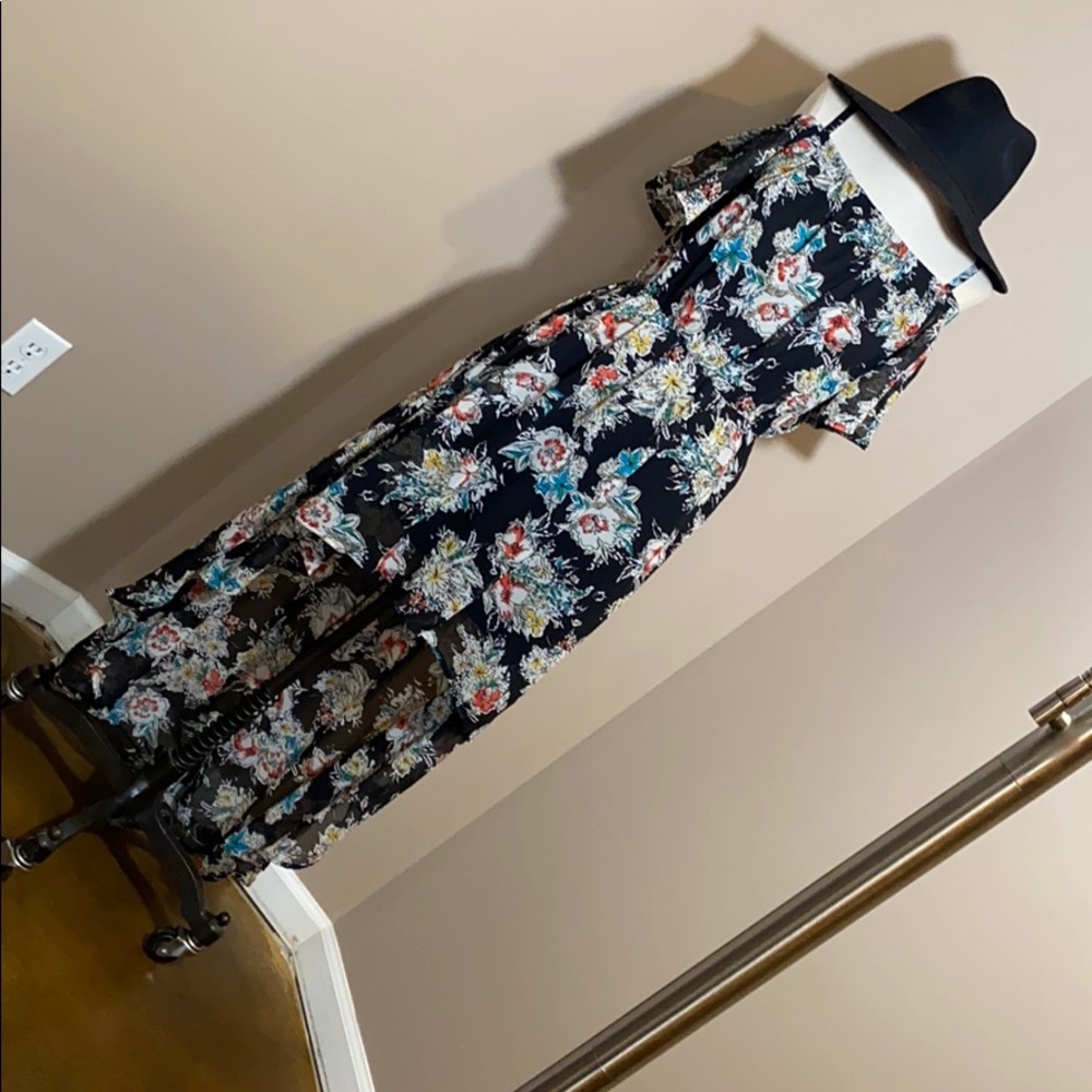 High-low pattern dress